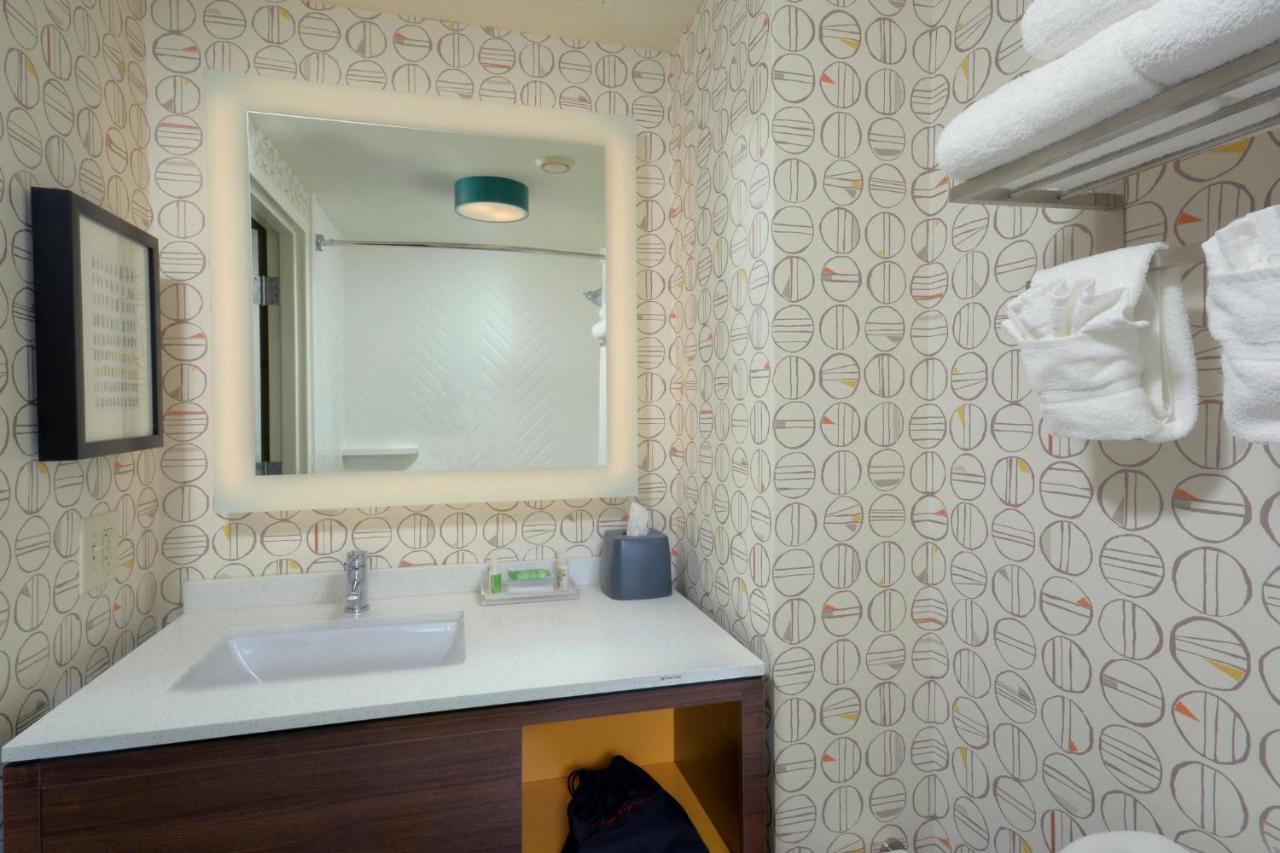 Holiday Inn Raleigh Durham Airport By Ihg Моррисвилл Экстерьер фото