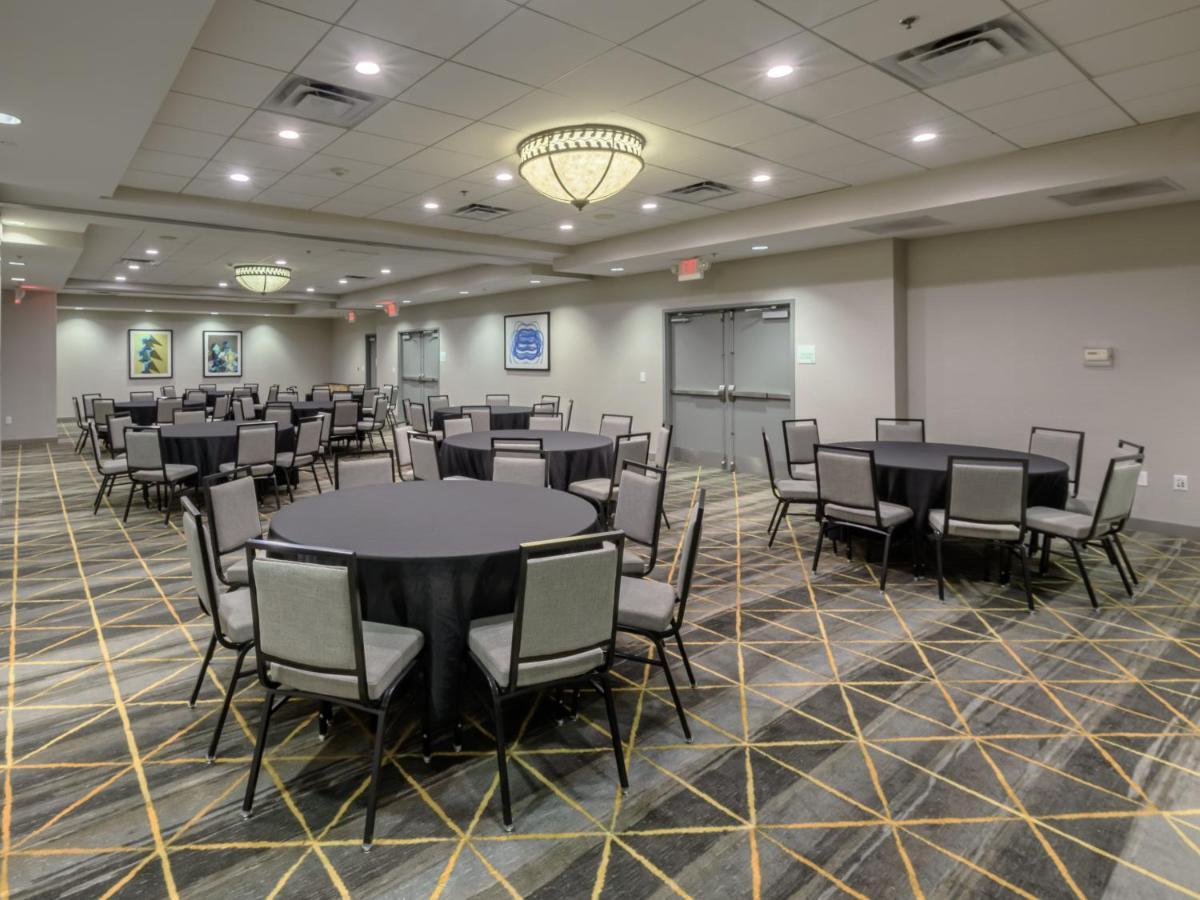 Holiday Inn Raleigh Durham Airport By Ihg Моррисвилл Экстерьер фото