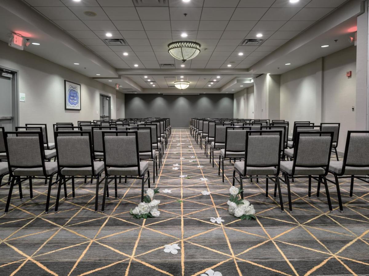 Holiday Inn Raleigh Durham Airport By Ihg Моррисвилл Экстерьер фото