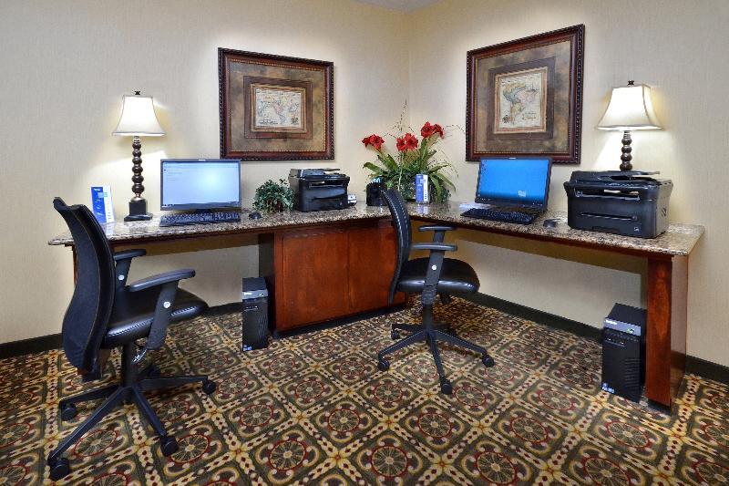 Holiday Inn Raleigh Durham Airport By Ihg Моррисвилл Экстерьер фото